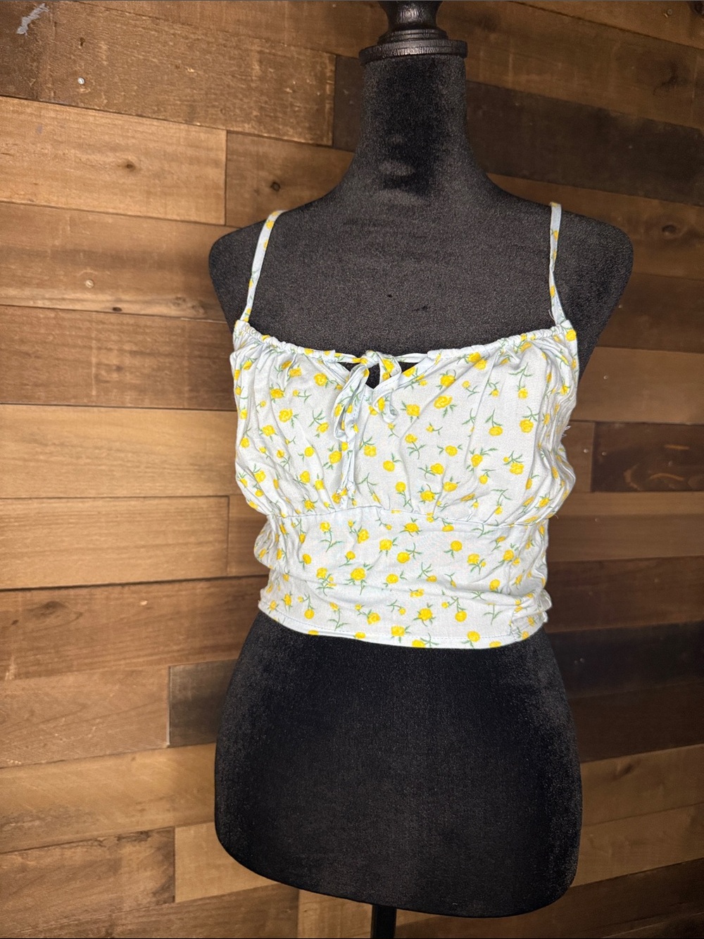 Forever 21 Baby Blue Lemon-Print Spaghetti Strap Crop Cami